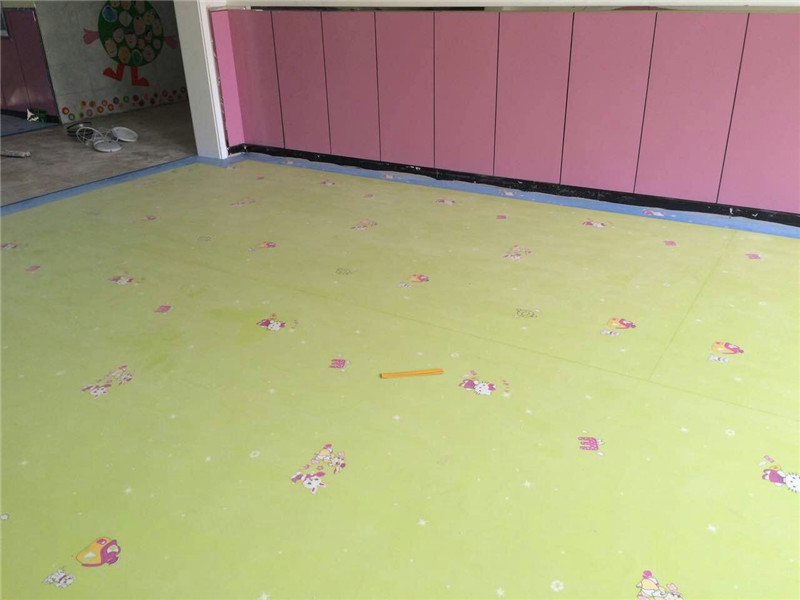 PVC塑胶地板销售安装服务